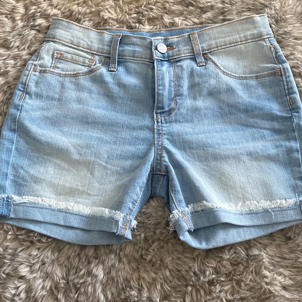 Old Navy jean shorts.        NWOT